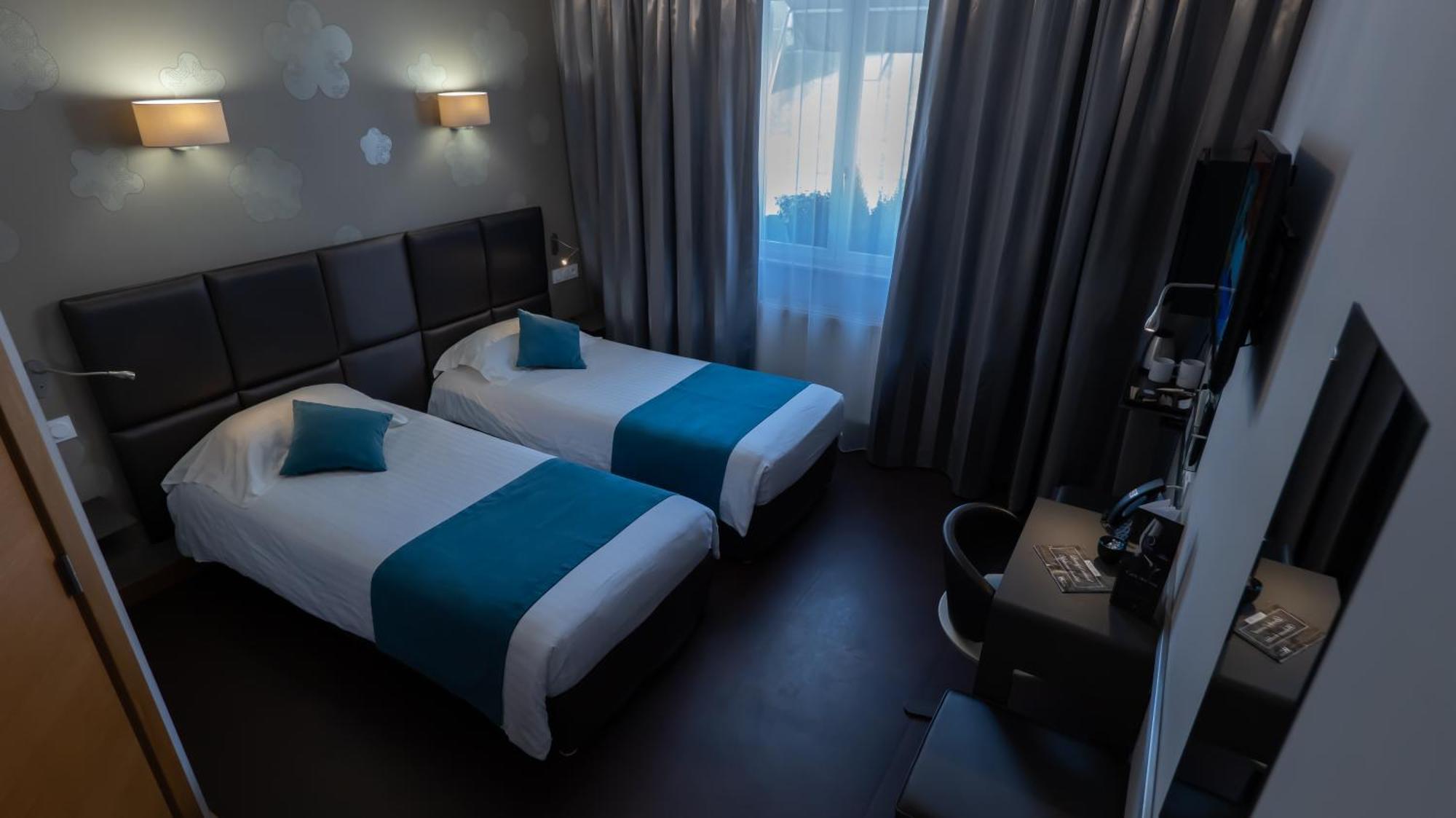 D'orleans Hotel 3*